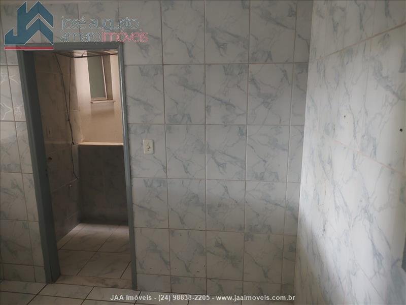 Apartamento a Venda no Comercial em Resende