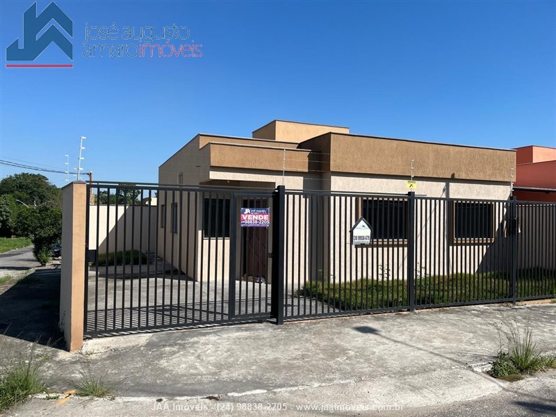 Casa a Venda no Jardim D'Oeste em Resende