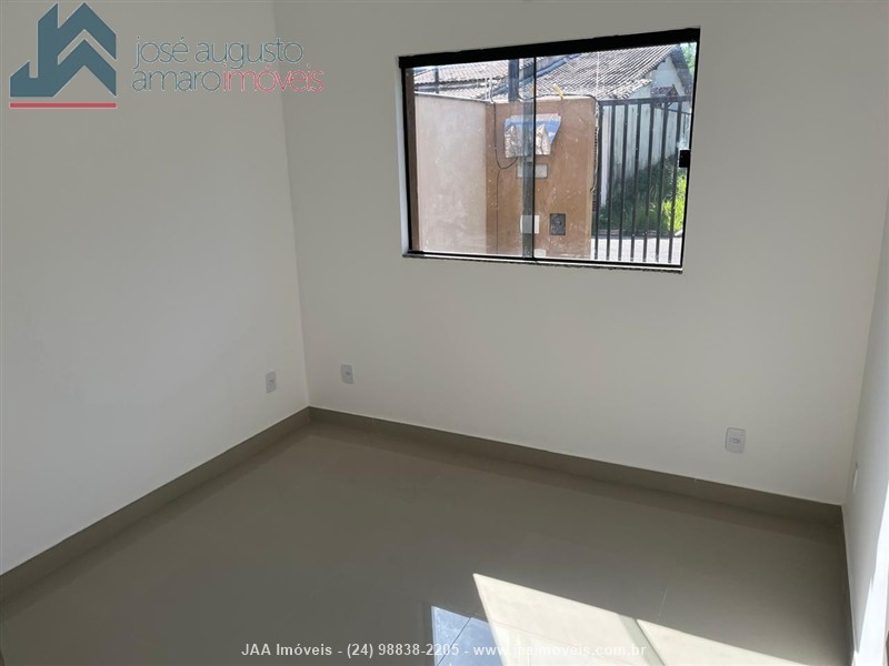 Casa a Venda no Jardim D'Oeste em Resende