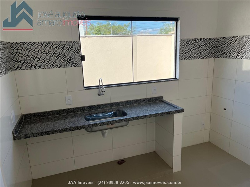 Casa a Venda no Jardim D'Oeste em Resende