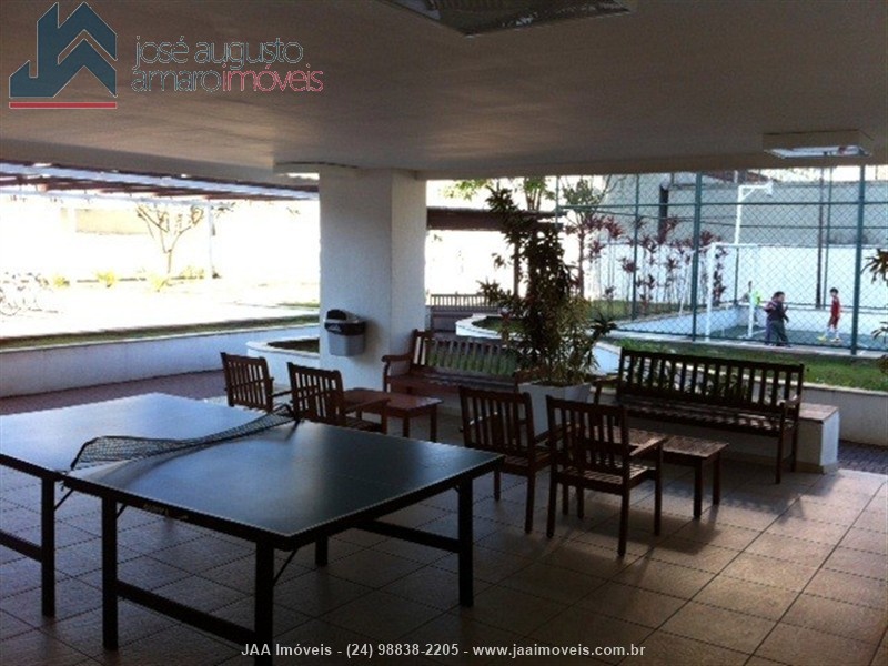Apartamento a Venda no Comercial em Resende