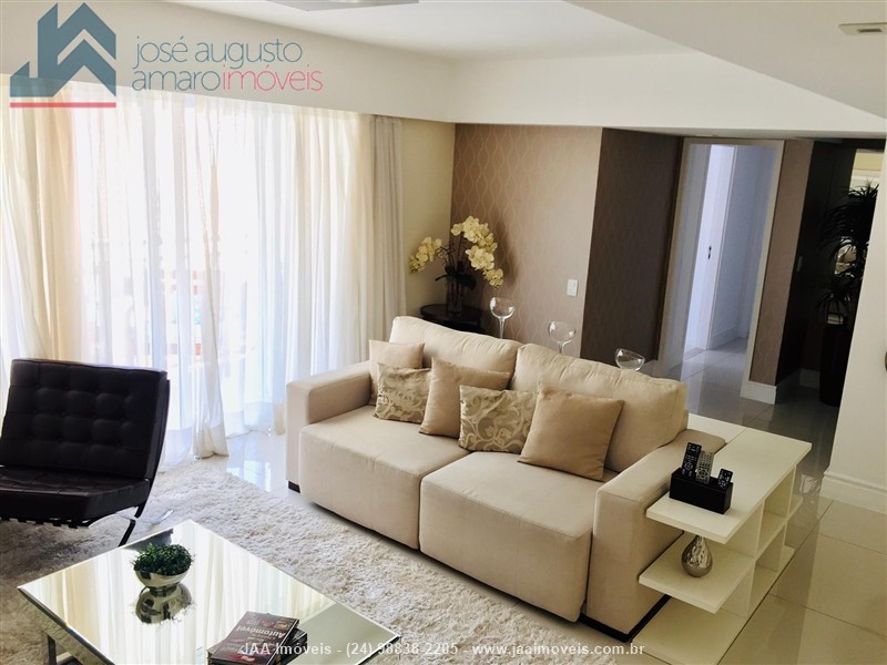 Apartamento a Venda no Comercial em Resende