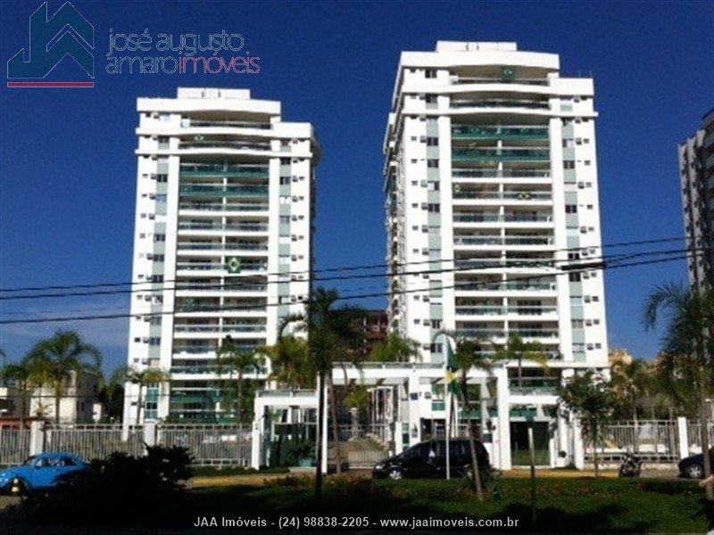 Apartamento a Venda no Comercial em Resende