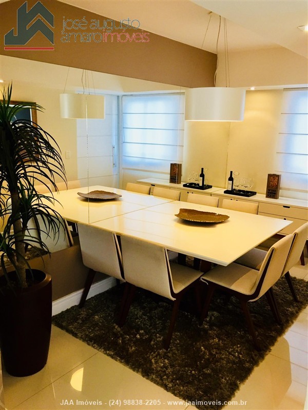 Apartamento a Venda no Comercial em Resende